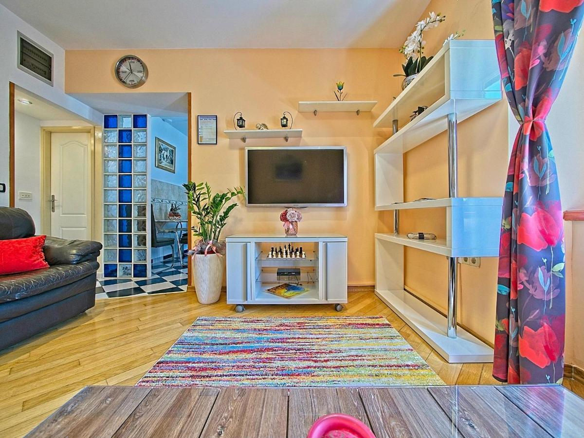 Nina Apartment Сплит Экстерьер фото